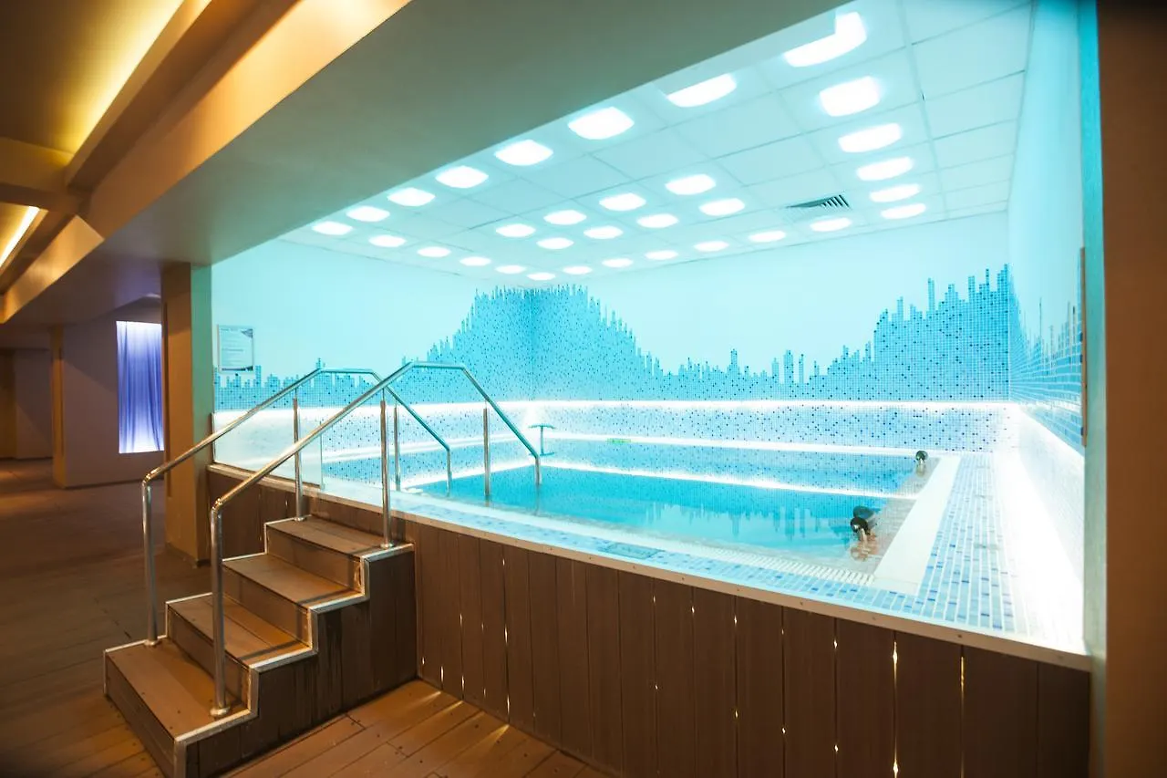 Rin Grand Hotel Βουκουρέστι 4*,