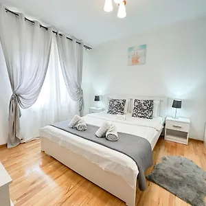 Sunrise Center Βουκουρέστι